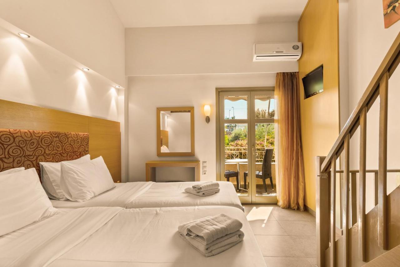 Kalogria Aparthotel Stoupa Bagian luar foto