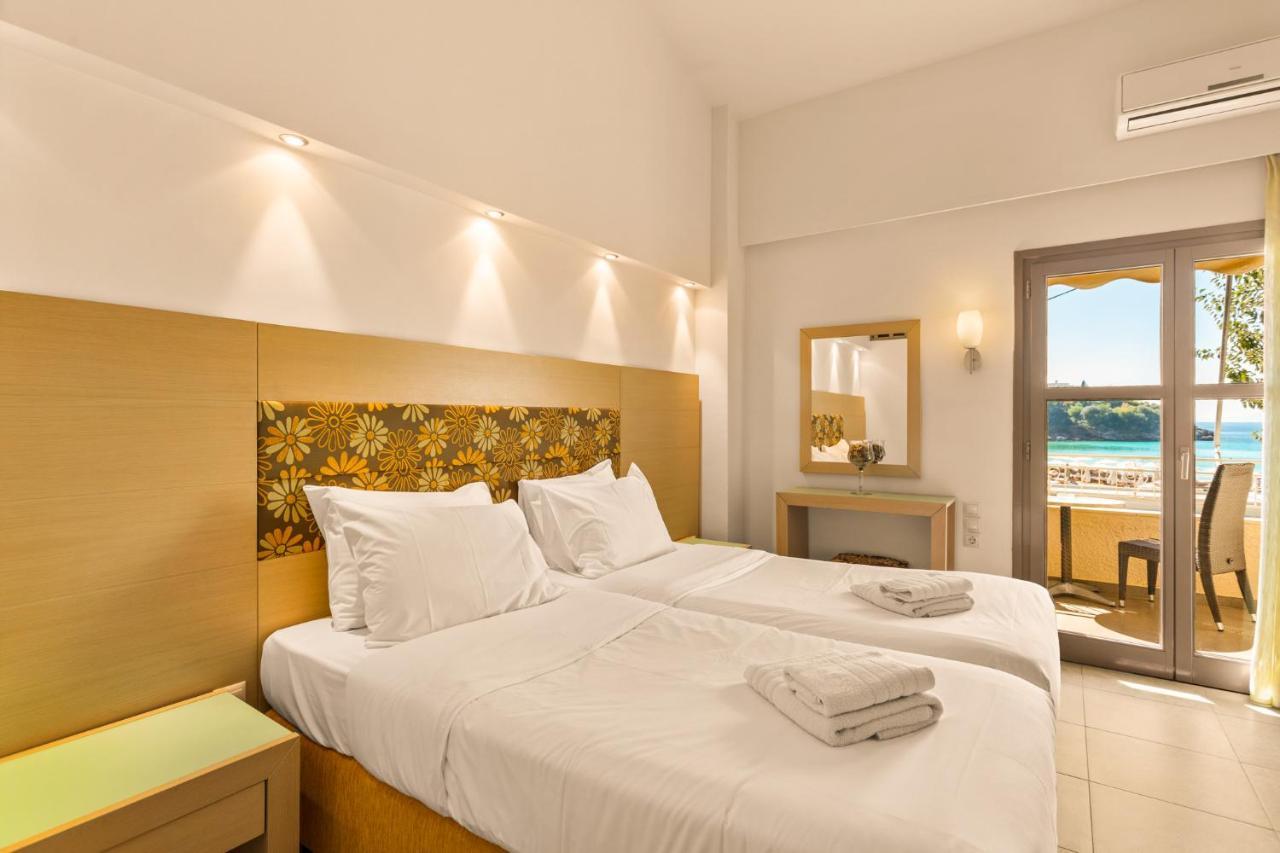 Kalogria Aparthotel Stoupa Bagian luar foto