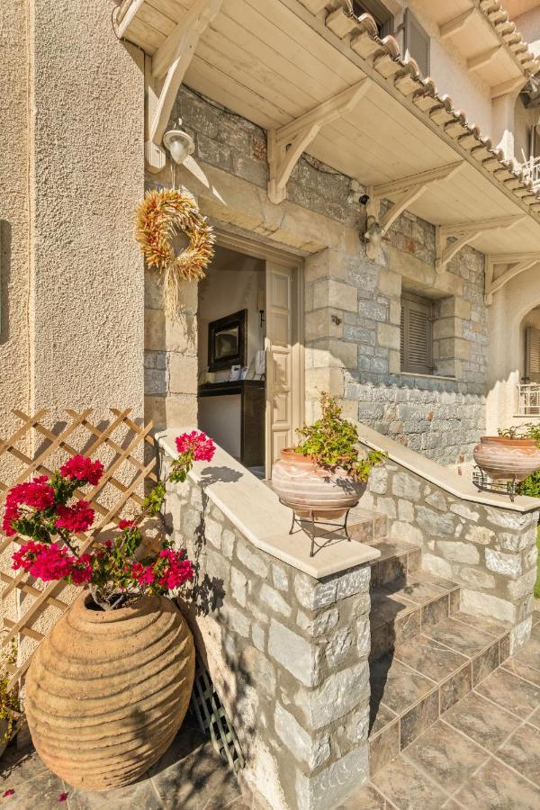 Kalogria Aparthotel Stoupa Bagian luar foto