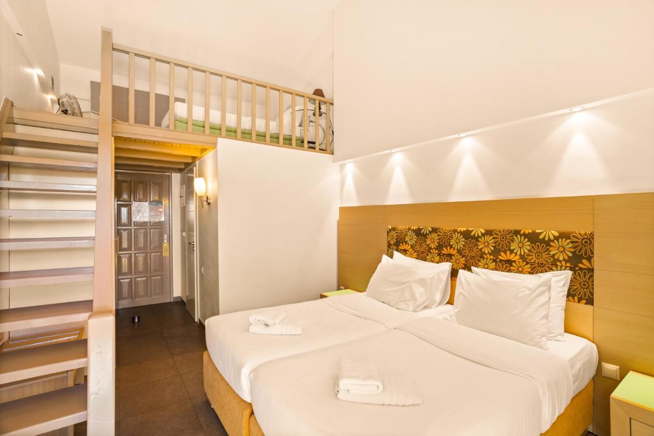 Kalogria Aparthotel Stoupa Bagian luar foto